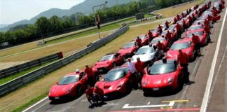Roadshow με δεκάδες Ferrari στην Κέρκυρα τον Ιούνιο
