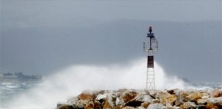 Μετ’ εμποδίων οι ακτοπλοϊκές συγκοινωνίες