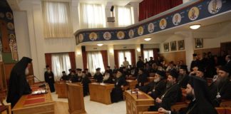 Σε εξέλιξη η έκτακτη συνεδρίαση της Ιεράς Σύνοδου