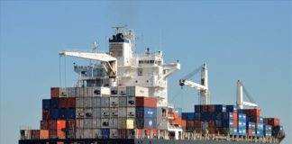 Ύποπτη ουσία σε πλοίο μεταφοράς εμπορευματοκιβωτίων