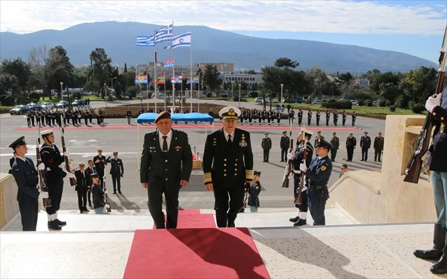 episimi-episkepsi-arxigou-genikou-epiteleiou-enoplon-dunameon-tou-israil-
