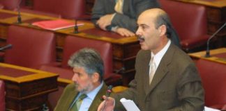 Πέθανε ο πρώην υφυπουργός του ΠΑΣΟΚ Φλώρος Κωνσταντίνου