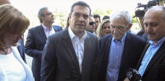 Αλ. Τσίπρας: Θα ήμουν ανόητος αν πήγαινα σε πρόωρες εκλογές