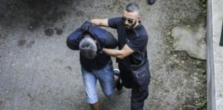 Κλαίγοντας ζήτησε συγγνώμη από τον Μπουτάρη ο 20χρονος