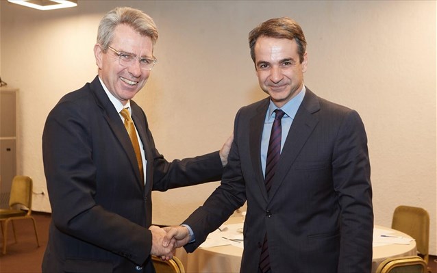 paiat-mitsotakis