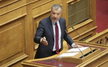 Θεοδωράκης: Ο κ. Τσίπρας υπέστη μεγάλη ήττα