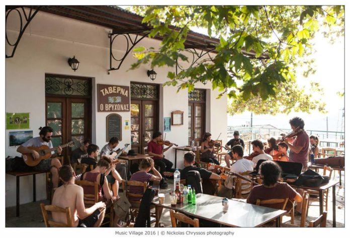 ΜΟΥΣΙΚΟ χΩΡΙΟ 3