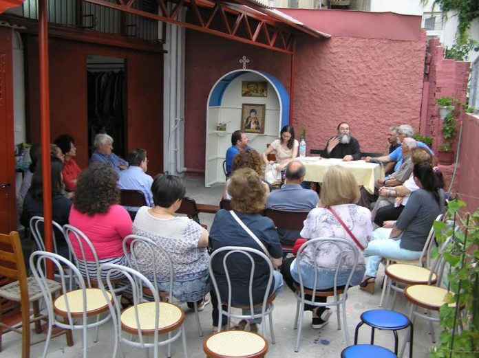 estauromenos