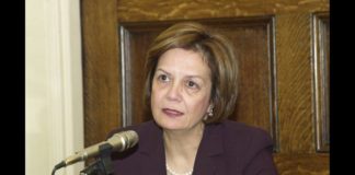 Ποια είναι η νέα υπουργός Πολιτισμού Μυρσίνη Ζορμπά