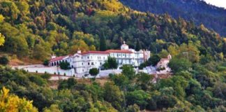 Προσκυνητής στη Λαμία βρέθηκε στο κενό από γεφύρι