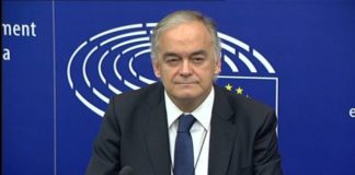 Πονς προς Τσίπρα: Σας βλέπω αλλαγμένο, κάνετε θετικά βήματα αλλά χρειάζονται και άλλα