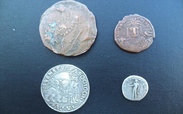 florina-kateixan-paranoma-46-arxaia-nomismata