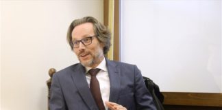 Γ. Πλέτνερ: Οι Έλληνες πολίτες πλήρωσαν λάθη 20 ετών- τι πρέπει να γίνει τώρα