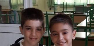 Απήγαγαν δύο εντεκάχρονους μαθητές έξω από το σχολείο τους