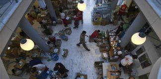 Εισαγγελική έρευνα για κακοδιαχείριση τροφίμων και προσφορών για τους πυρόπληκτους