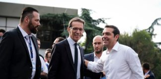 Τσίπρας: Μετά από 8 χρόνια μπορούμε να οραματιστούμε την Ελλάδα της επόμενης μέρας