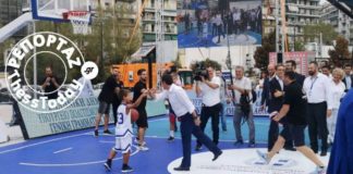 Ο Αλ. Τσίπρας παίζει μπάσκετ στη ΔΕΘ (φωτογραφίες + βίντεο)