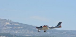 «Πάτησε» Ελλάδα το νέο εκπαιδευτικό αεροσκάφος της Πολεμικής Αεροπορίας