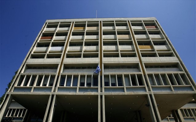 ktirio-tis-filosofikis-sxolis-panepistimioupoli-zografou-ekpa