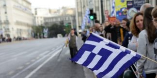 28η Οκτωβρίου : Τι ισχύει για τους εργαζόμενους όταν πέφτει Κυριακή