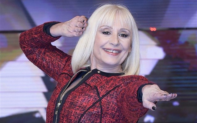 rafaela-kara-tha-klotsousa-ton-gouainstin