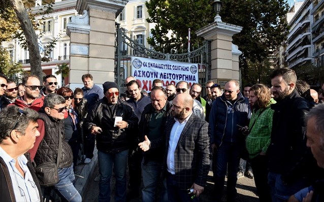 thessaloniki-diamarturia-omospondias-ekpaideuton-ypopsifion-odigon