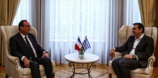 Με παροιμία υποδέχτηκε ο Τσίπρας τον Ολάντ: Oι φίλοι στα δύσκολα φαίνονται