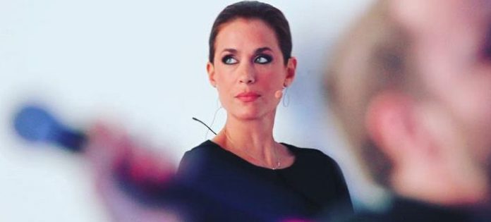 eva-antonopoulou-34343-708