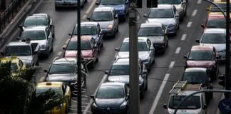 Μποτιλιάρισμα χιλιομέτρων στην εθνική οδό Αθηνών – Λαμίας