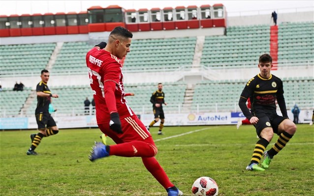 olumpiakos-aris-abatou