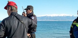 Κατέπεσε στη θάλασσα διθέσιο αεροσκάφος -Ψάχνουν τον πιλότο