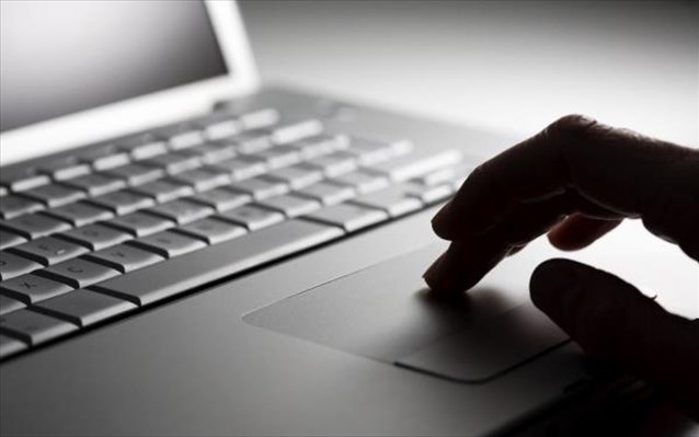 i-intel-paradexetai-oti-to-patch-gia-to-spectre-isos-prokalesei-zimia-sto-pc