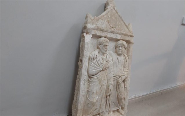 sullipsi-trion-imedapon-sta-spata-attikis-gia-parabasi-tou-nomou-peri-prostasias-arxaiotiton