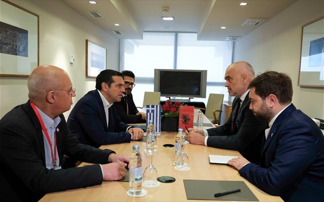 tsipras-rama-16kai1