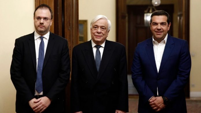 theoxaropoulos pavlopoulos tsipras