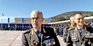 Επίσημη επίσκεψη στη Σερβία ο αρχηγός ΓΕΣ