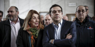 Τι ελέχθη στο νυχτερινό τηλεφώνημα Χριστοδουλοπούλου-Τσίπρα