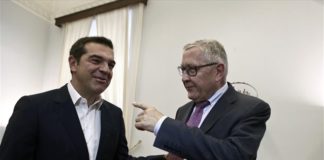 Κλ. Ρέγκλινγκ σε Αλ. Τσίπρα: Η Ελλάδα πρέπει να τηρήσει τους στόχους των πλεονασμάτων