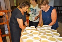 Στο Πήλιο αναβιώνει το έθιμο της φάβας από κουκιά