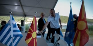 ΣΥΡΙΖΑ: Συμφωνία των Πρεσπών, ένα αποφασιστικό βήμα μπροστά