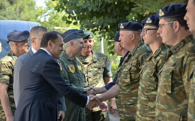 episkepsi-yetha-nikolaou-panagiotopoulou-stin-1i-stratia-sti-larisa