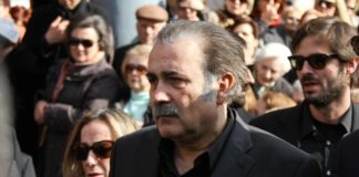 “Έφυγε” από τη ζωή η γυναίκα του Λάκη Λαζόπουλου