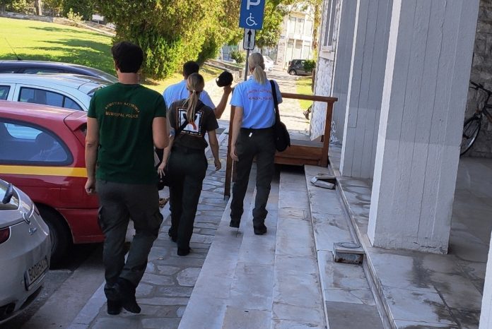 ΔΗΜΟΤΙΚΟΙ ΑΣΤΥΝΟΜΙΚΟΙ