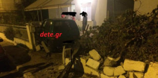 ΙΧ καρφώθηκε σε αυλή σπιτιού