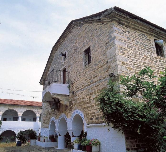 Μονή Ευαγγελιστρίας Τρικκέρων