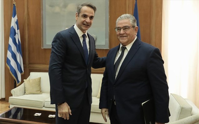 dimitris-koutsoumpas-kuriakos-mitsotakis