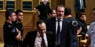 Μίχος: Οικογενειοκρατία και κακοδιαχείριση στα οικονομικά της Χρυσής Αυγής