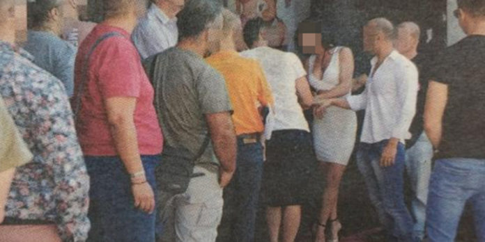 oures-porno-peristeri-2019-9-18_0