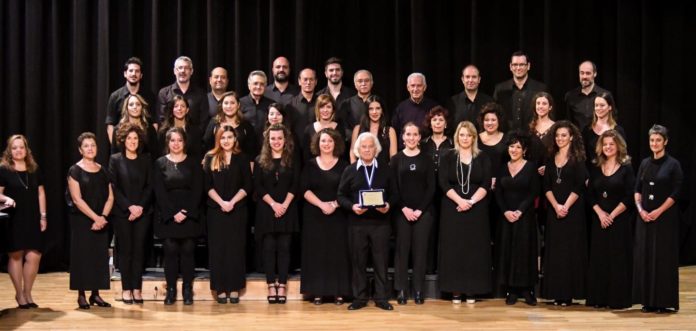 πολυφωνική χορωδία