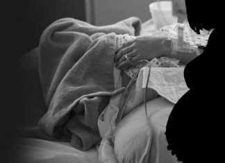 «Με πίεζε να κάνω άμβλωση»